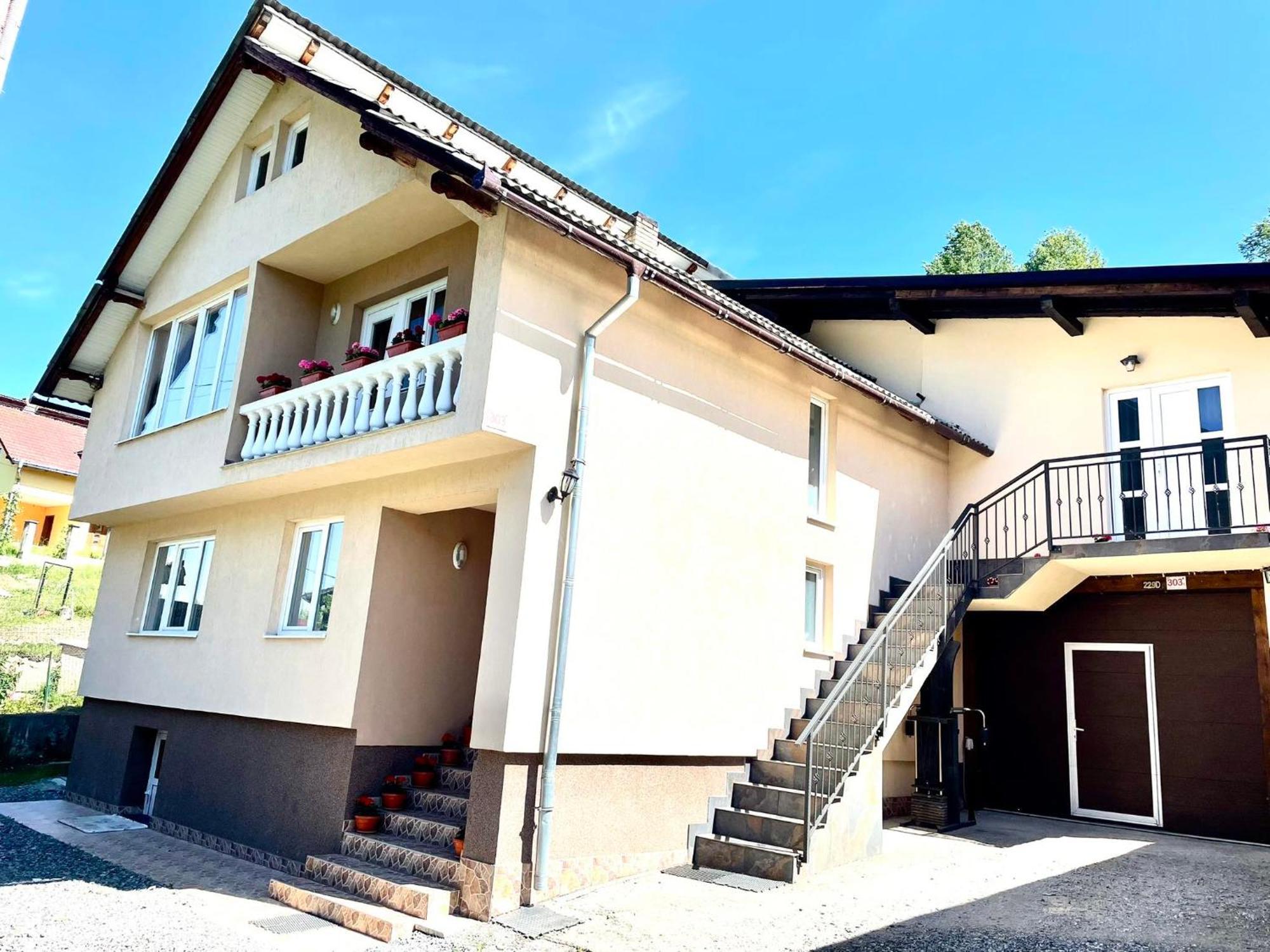 Casa Daya Aparthotel Statjunea Borsa Exterior photo